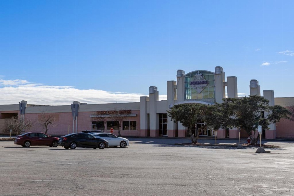 Days Inn by Wyndham Columbia Image 33
